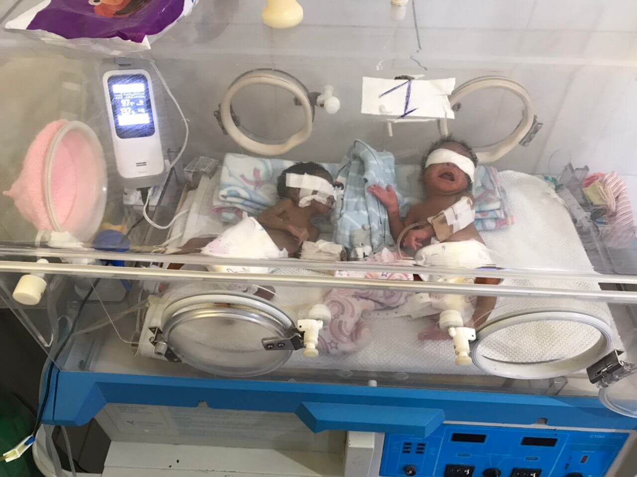 NICU Twins 1